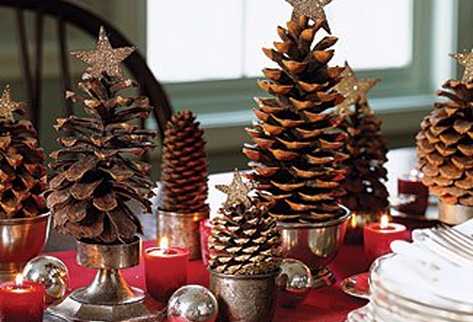Adornos navideños con piñas de pino (FOTO: imanualidades.com)