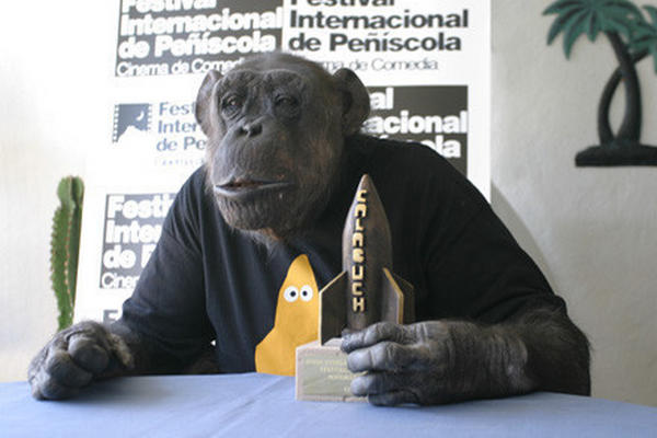 Muere la monita "Chita", la inolvidable acompañante de Tarzán. (Foto Prensa Libre: EFE)