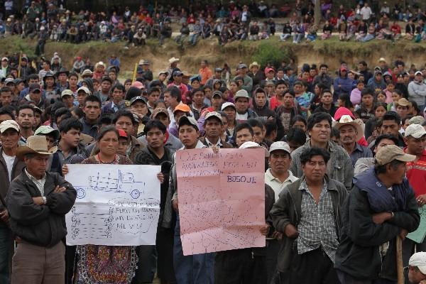 vecinos de 12 comunidades de San Juan Sacatepéquez se oponen a la tala de 40 hectáreas de bosque en la finca San José Ocaña, que dañaría unos 20 nacimientos que los proveen de agua.