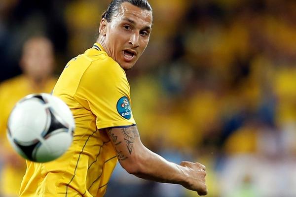 El delantero del AC Milan calificó como una "tragedia" lo sucedido con la selección sueca en la Euro 2012. (Foto Prensa Libre: AP)