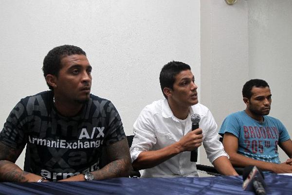 Guillermo Ramírez, Gustavo Cabrera y Yony Flores fueron suspendidos de por vida del fútbol. (Foto Prensa Libre: Luis Barrios Bautista)
