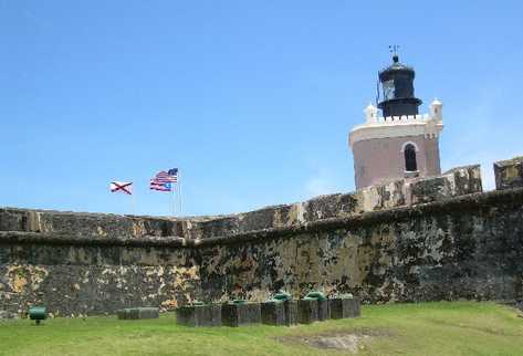 El Viejo San Juan es uno de los sitios históricos coloniales más bellos del continente.