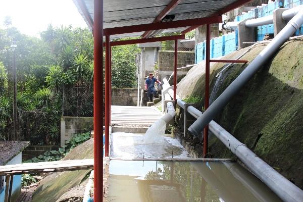 Planta  filtra aguas servidas de Santa Cruz La Laguna, para reducir contaminación en  lago.