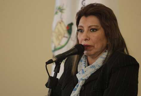 Anabella de León, registradora general, señala a magistrados y jueces de ilícito.