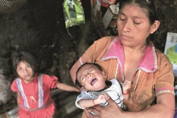 Pobladores del oriente guatemalteco padecen casos de desnutrición. (Foto Prensa Libre: Archivo)<br _mce_bogus="1"/>