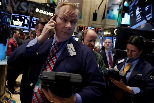 El barril de WTI, para entrega en mayo, registró una baja de US$0.09. (Foto Prensa Libre: AP)