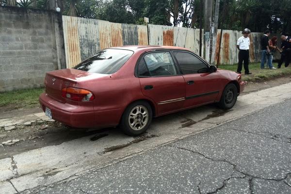 En la zona 8 de Mixco murió baleado Cristian Alvarado. (Foto Prensa Libre: Érick Ávila)