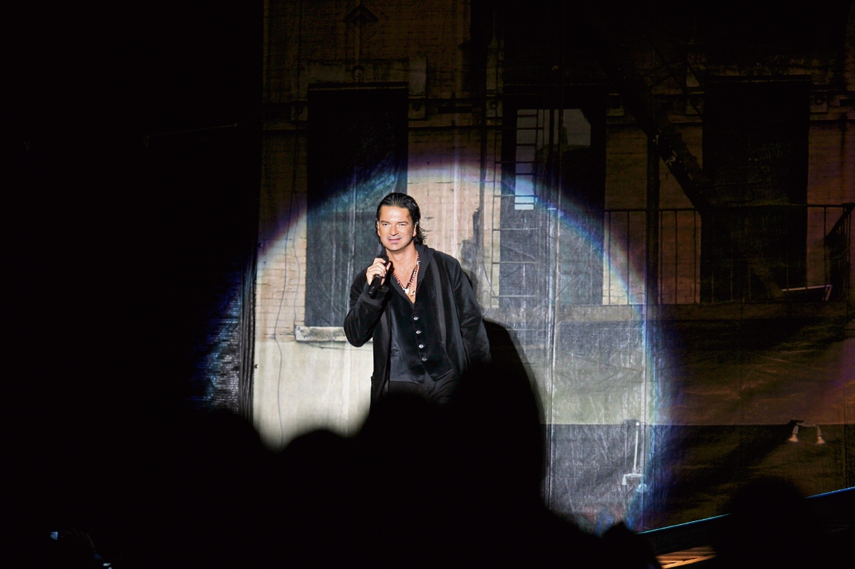 Ricardo Arjona comienza su gira de conciertos en San Juan, Puerto Rico. (Foto Prensa Libre: Daniel Herrera)