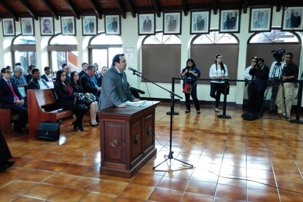 La Corte de Constitucionalidad escuchará a 16 personas en la Vista Pública de hoy. (Foto Prensa Libre: R. Méndez)