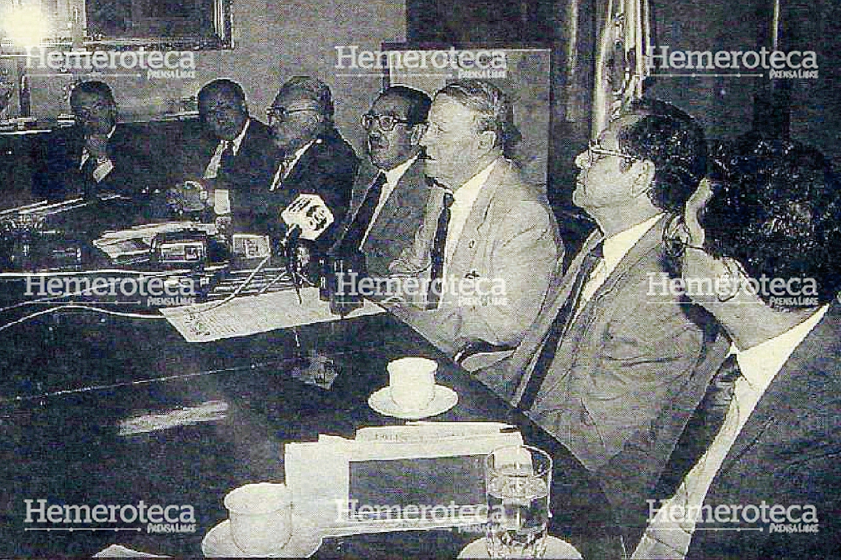 Los magistrados del TSE indicaron que no era posible convocar a Asamblea Constituyente en 60 días en 1993. (Foto Prensa Libre: Hemeroteca)