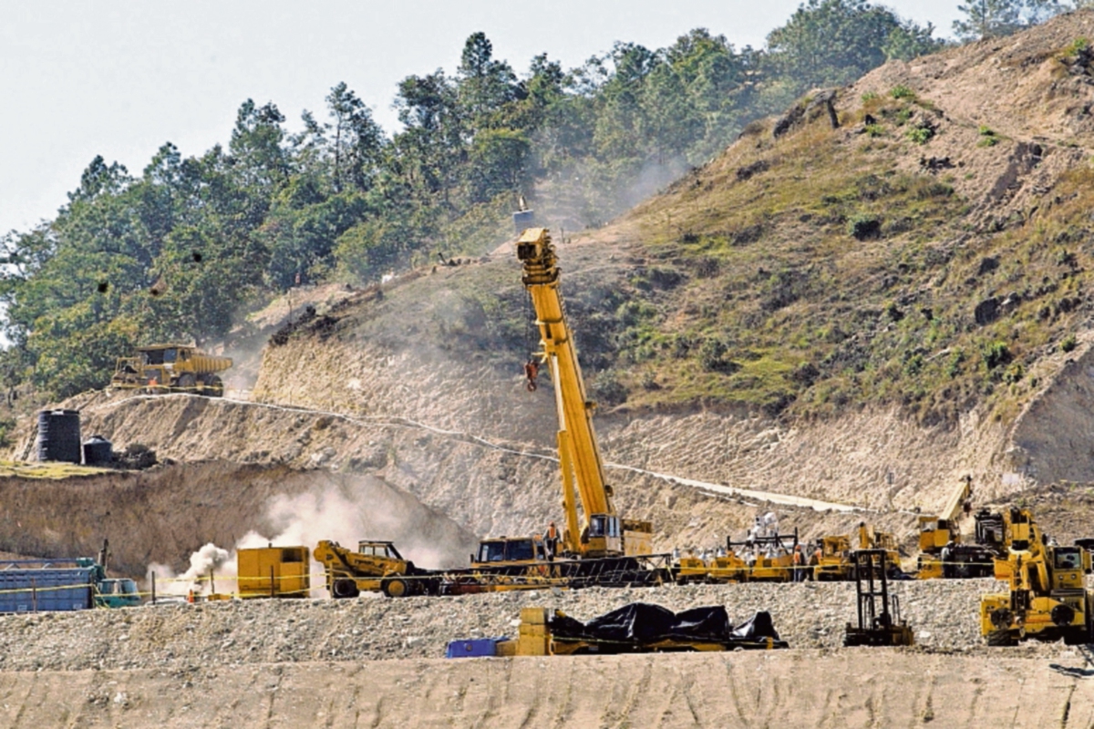 Polémica ha existido en el país por las operaciones de la industria minera y los impuestos que se le aplican. (Foto Prensa Libre: MYNOR DE LEON)
