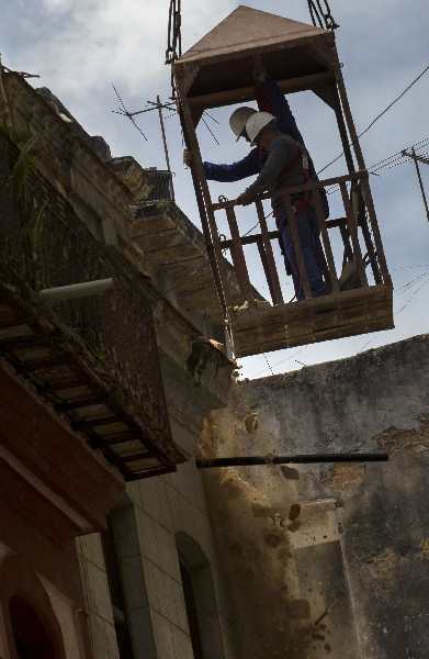 Cuatro muertos por derrumbe en La Habana