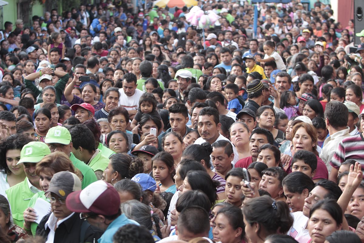 Los candidatos presidenciales prometieron combatir la corrupción. (Foto Prensa Libre: HemerotecaPL)