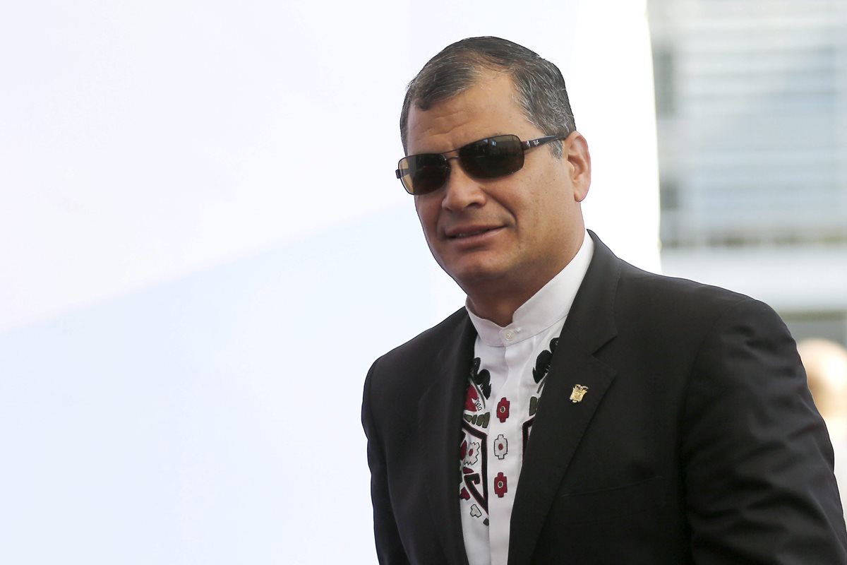 El presidente de Ecuador, Rafael Correa visita Arabia Saudita para participar en Cumbre. (Foto Prensa Libre: EFE)