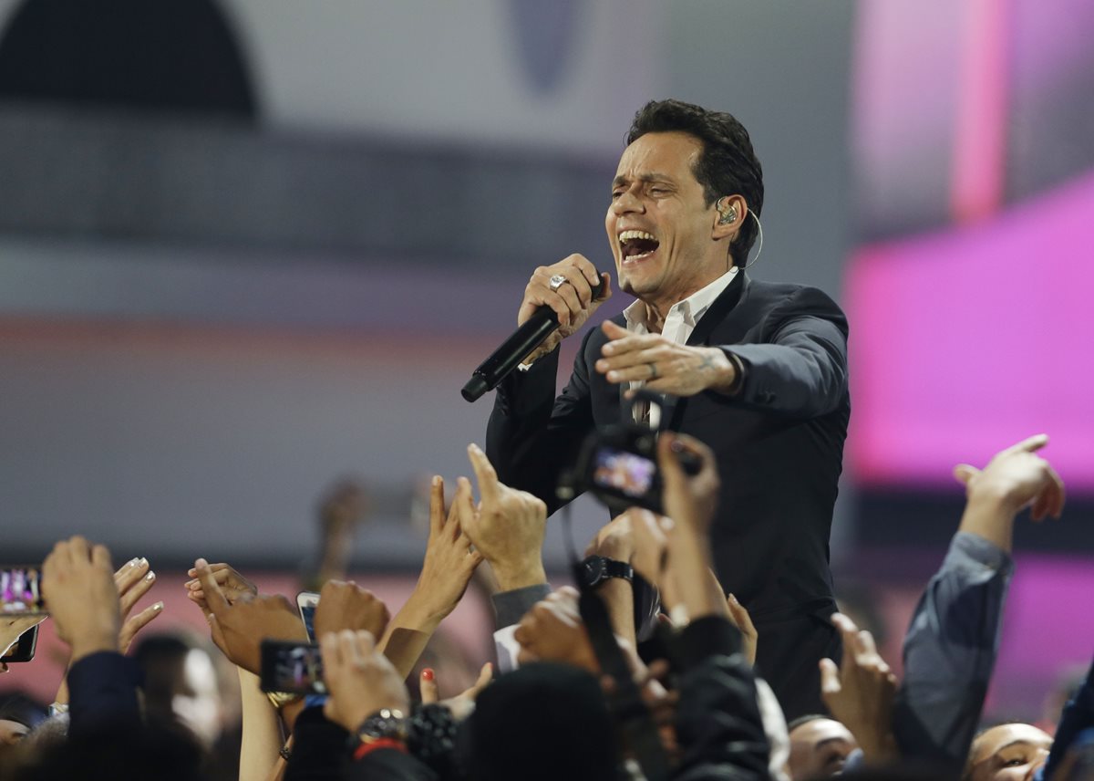 El cantante de de origen puertorriqueño se presentará en el país este 5 de diciembre, en el Estadio del Ejército. (Foto Prensa Libre: AP)