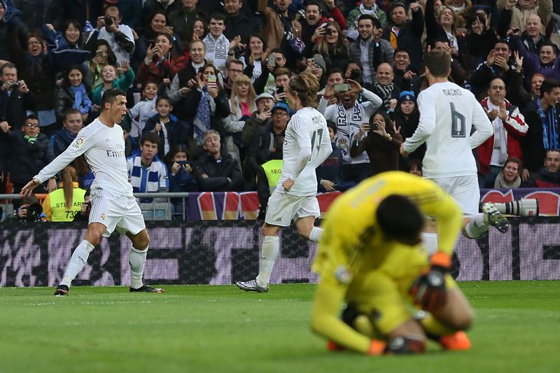 Cristiano Ronaldo fue el salvador del Real Madrid esta tarde en el Bernabéu. (Foto Prensa Libre: AFP)