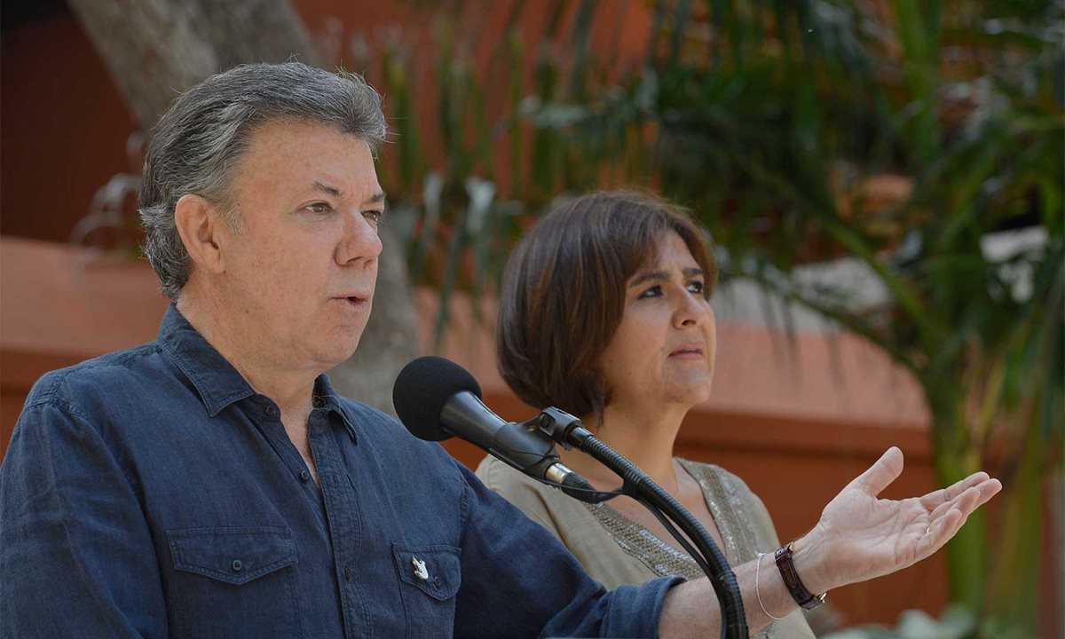 Las Farc presionan por indulto anunciado por presidente Santos