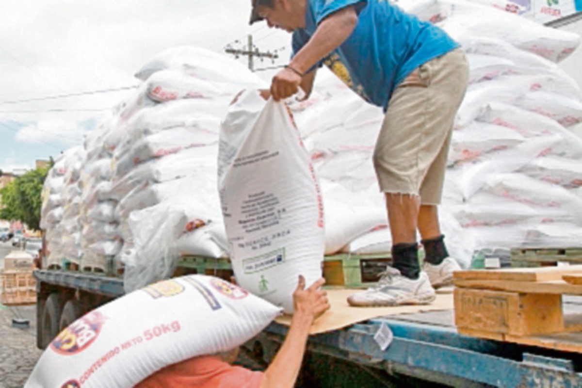 Campesinos piden impuesto al azúcar. (Foto Prensa Libre: Estuardo Paredes)