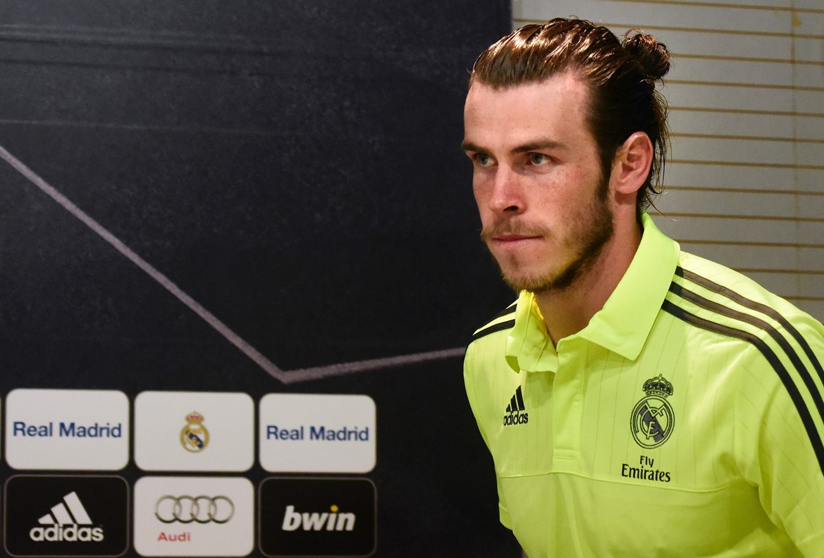 El jugador del Real Madrid, el gales Gareth Bale estima que el duelo frente al Barcelona será fuerte. (Foto Prensa Libre: EFE)