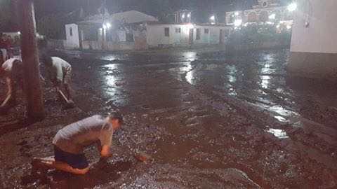 Deslizamiento que afectó 15 viviendas en Jerez, Jutiapa. (Foto Prensa Libre: Conred)