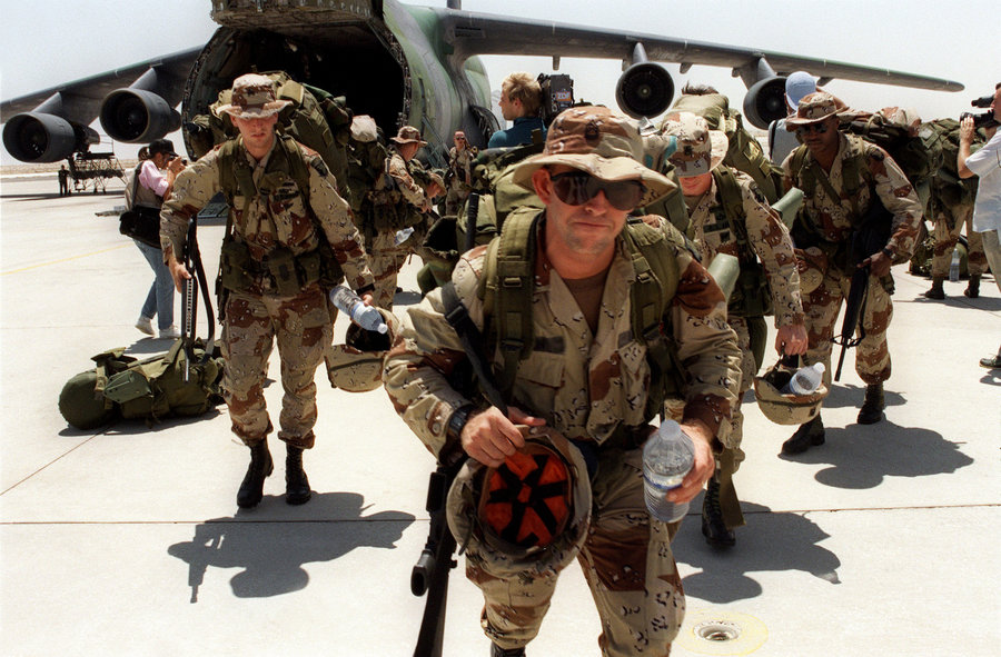 La tropa de Estados Unidos arriba a terririo iraquí en el 2014. (Foto Prensa Libre:AFP).