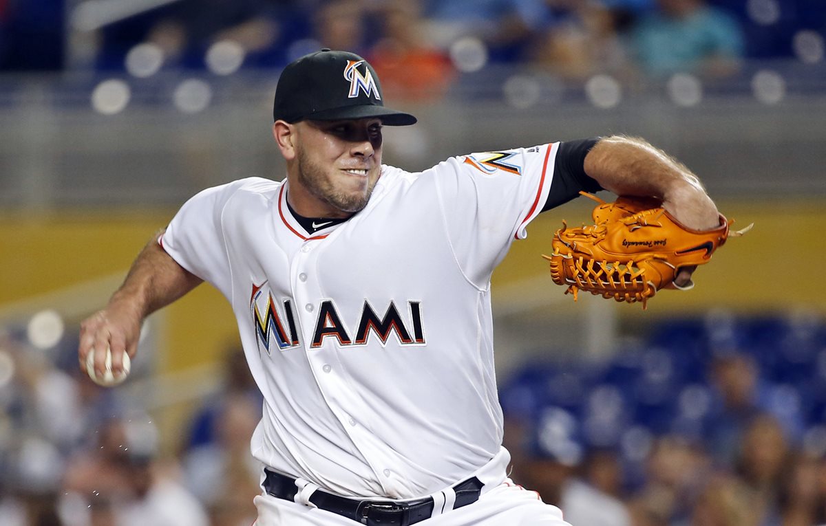 José Fernández durante un encuentro de los Marlins antes de sufrir el trágico accidente. (Foto Prensa Libre: AP)