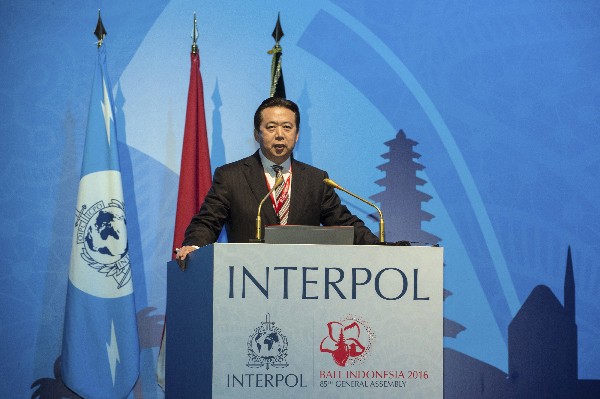 Meng Hongwei da un discurso en asamblea general de la Interpol, en Bali, Indonesia.(Foto Prensa Libre. AP)