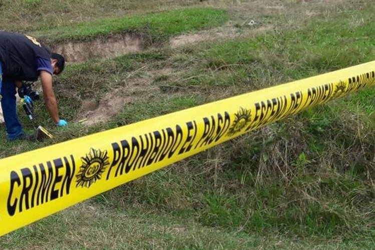 Área donde fue localizado el cadáver de Jorge Aníbal Arana Solís, en Jalapa. (Foto Prensa Libre: Hugo Oliva).