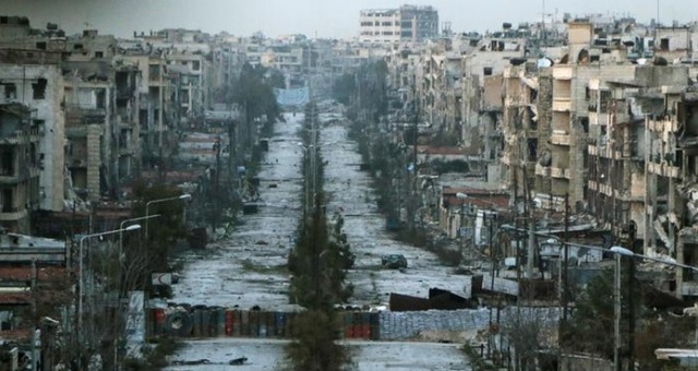 Ciudad siria de Alepo tras meses de batallas. (Foto Prensa Libre: AFP)