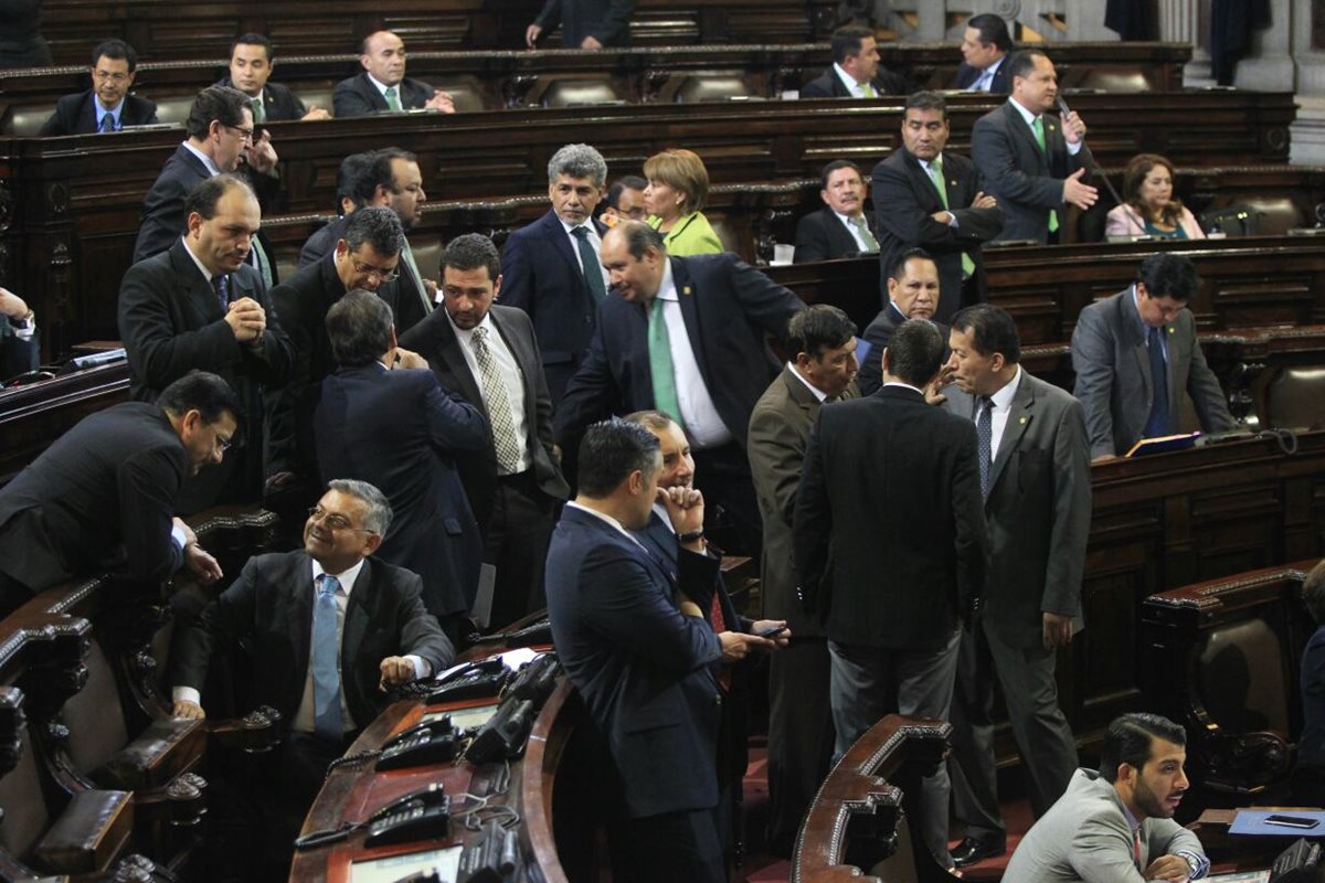 Diputados no llegaron a consensos ayer en el Congreso.(Foto Prensa Libre: Esbin García)