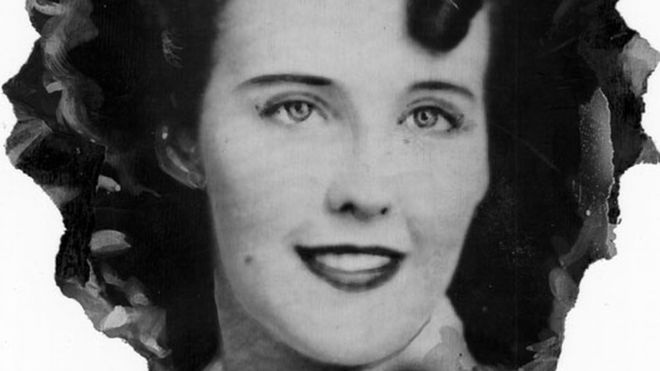 El asesinato de Elizabeth Short, conocida como la Dalia Negra, es uno crímenes irresueltos más fascinantes en Estados Unidos. LOS ANGELES PUBLIC LIBRARY