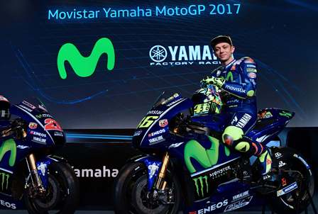 El piloto de motociclismo Valentino Rossi, durante la presentación del Movistar Yamaha MotoGP Team, celebrada este jueves en Madrid. (Foto Prensa Libre: EFE).