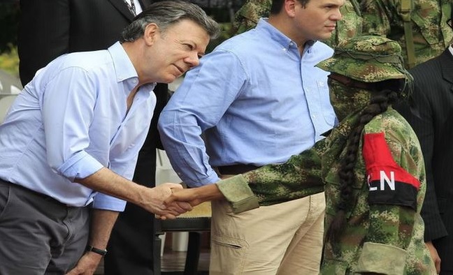 Gobierno de Colombia y el ELN se sientan a negociar la paz