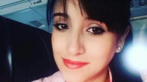 Azafata boliviana sobreviviente de accidente de LaMia busca ayuda