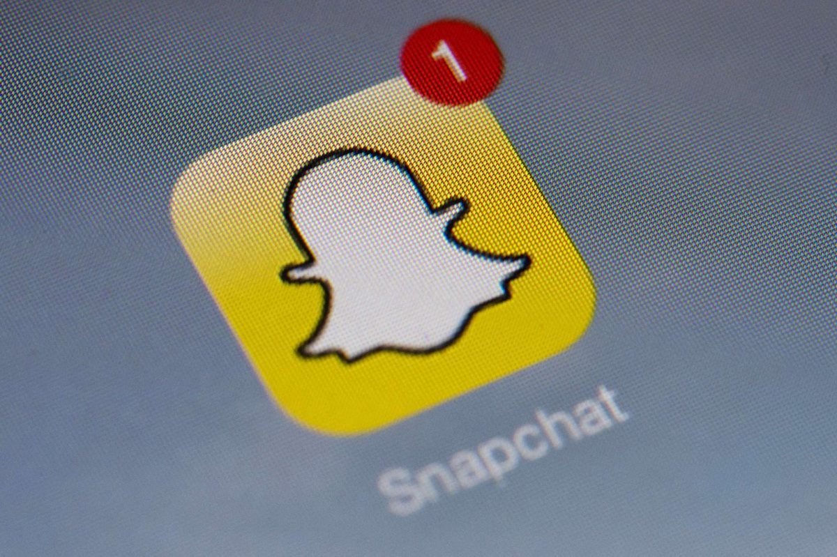 Snap, casa matriz de Snapchat, entró en Wall Street y su acción sube 44%