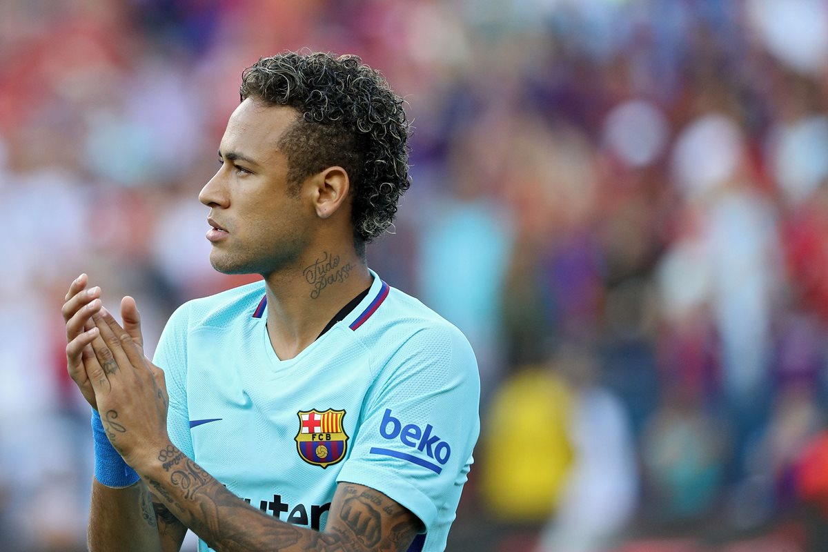 Neymar está a un paso de dejar el FC Barcelona. (Foto Prensa Libre: AFP)