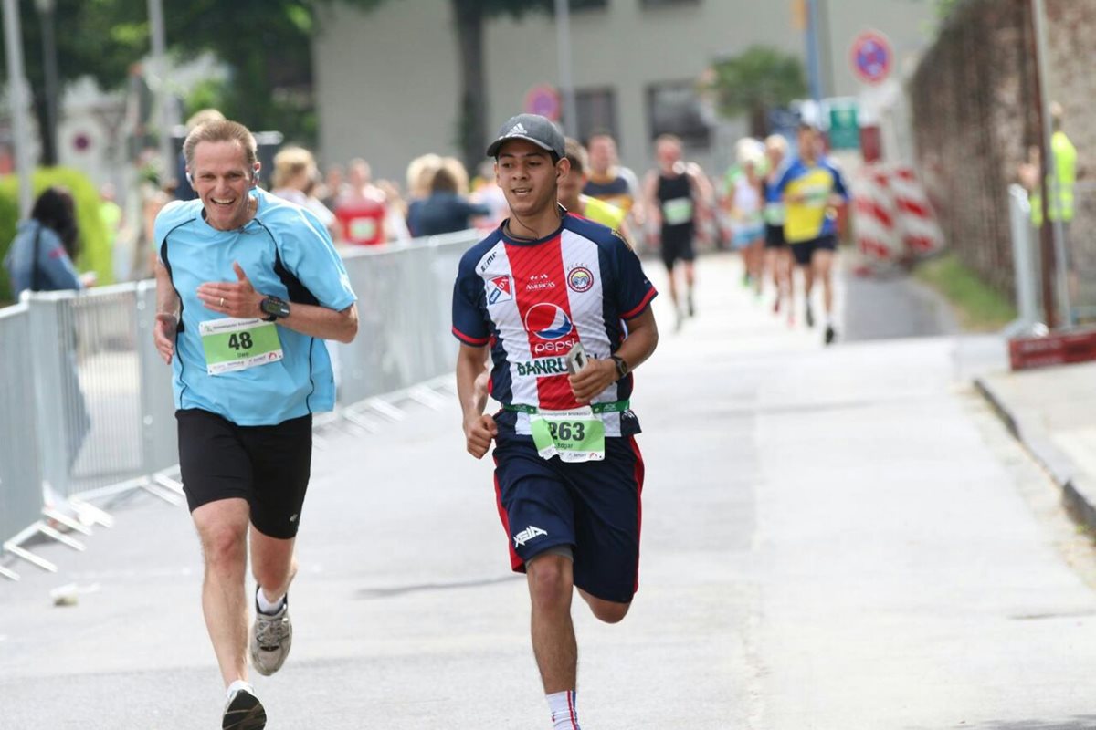 Édgar Guzmán demostró su coraje y entrega en el medio maratón. (Foto Prensa Libre: cortesía Édgar Guzmán)