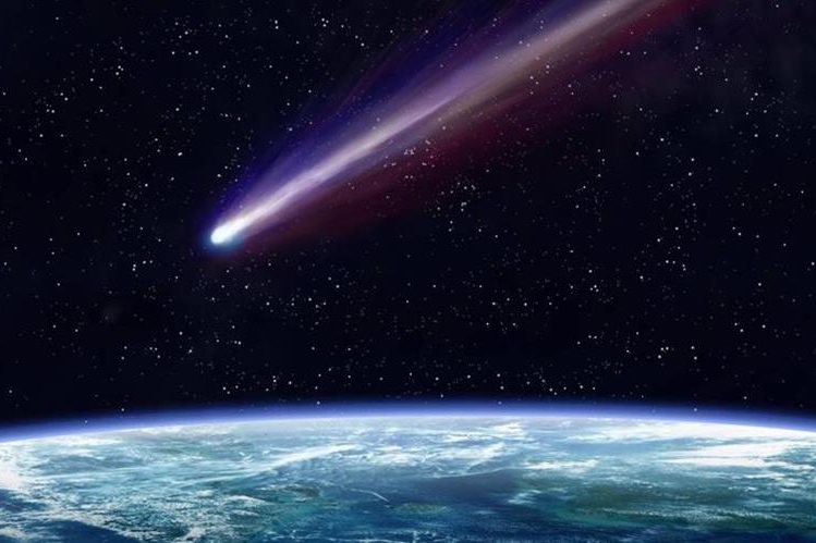 Una imagen ilustra un objeto que cae sobre la Tierra. El asteroide 2012 TC4 fue descubierto el 4 de octubre del 2012 por el Observatorio Pan-STARRS, en Hawái.