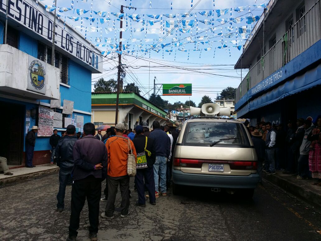 Manifiestan vecinos de Palestina de los Altos