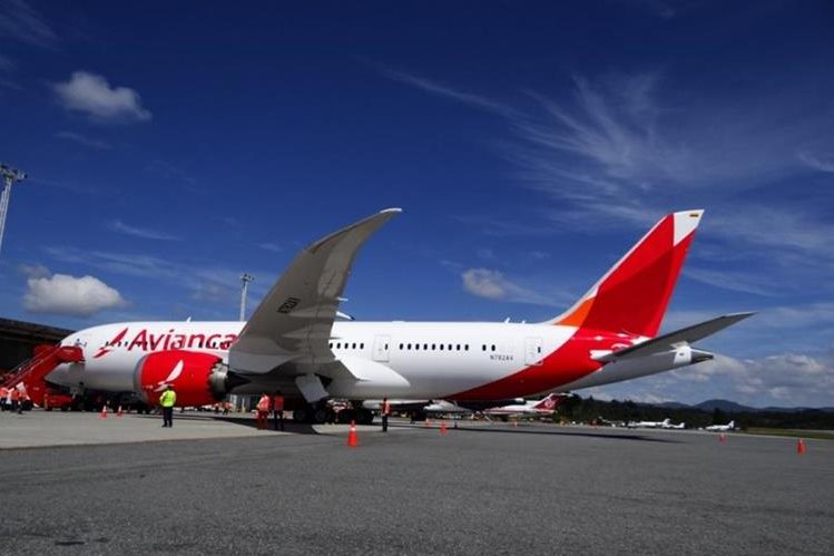 Los vuelos de la aerolínea Avianca, Bogotá-Guatemala y Guatemala-Bogotá, están cancelados hasta el 5 de octubre, por huelga de pilotos. (Foto Prensa Libre: Hemeroteca)