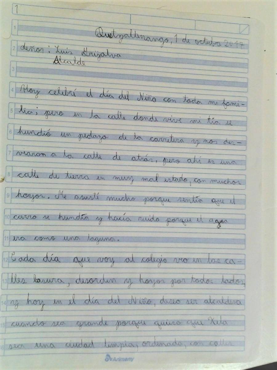 La carta fue escrita a mano por Montserrat Díaz Rivera, de 8 años, dirigida al alcalde de Xela. (Foto Prensa Libre: María José Longo)
