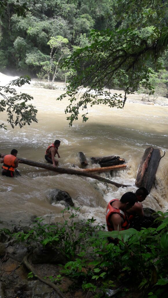 Comienza limpieza del Monumento Natural Semuc Champey