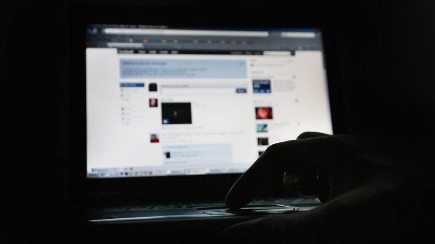 Facebook se está saltando sus propias normas para combatir el extremismo. (Foto Prensa Libre:Getty Images).