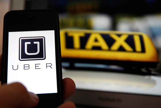 Uber presta servicio en varios países. (Foto Prensa Libre: EFE)