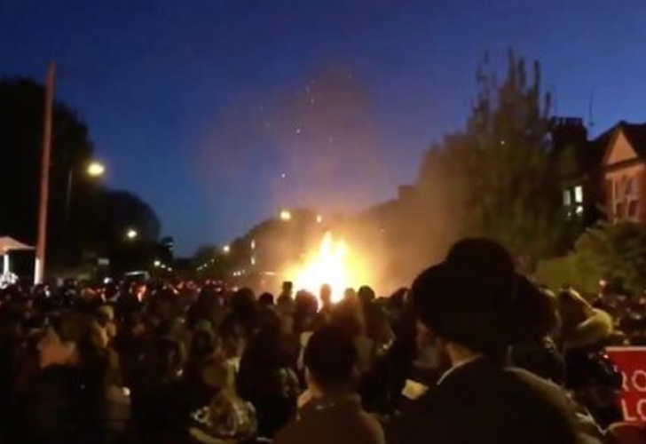 Celebración judía en Londres. (Foto Prensa Libre: EFE)