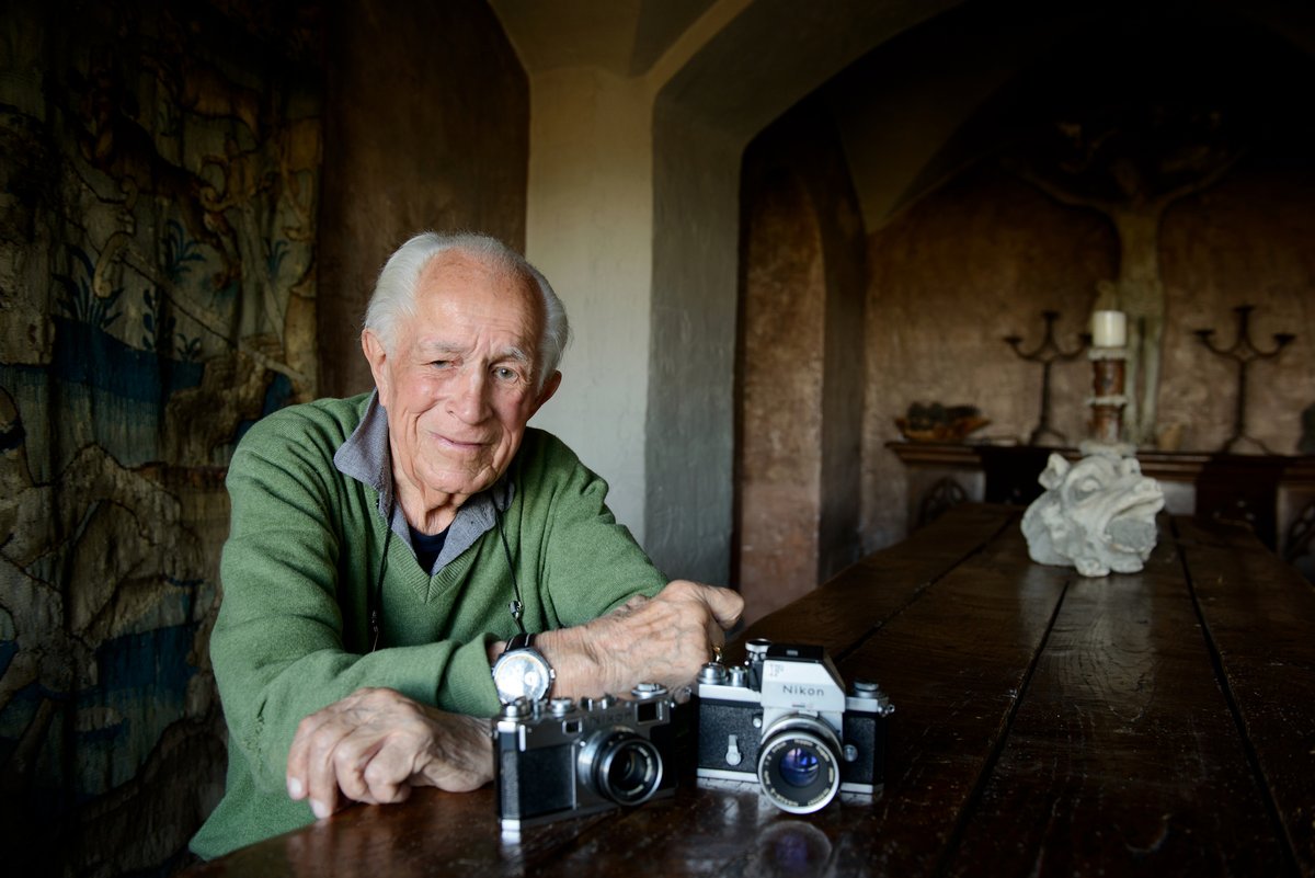 David Douglas Duncan, fotógrafo estadounidense. (Foto Prensa Libre: AFP)