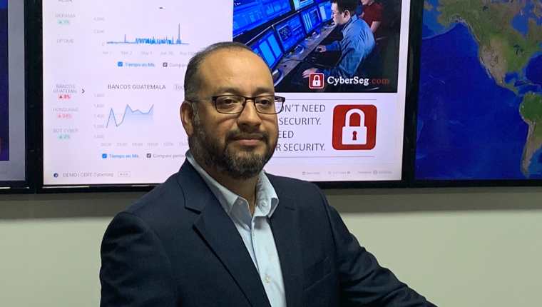 Óscar Acevedo, CEO de Cyber Seguridad. 