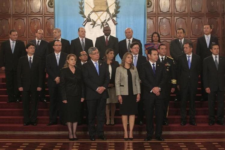 Mario Méndez, de Agricultura, y Óscar López, de Educación, son los únicos que se ha mantenido en los cargos de ministros desde el inicio de la administración. (Foto Prensa Libre: Hemeroteca PL)