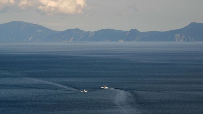 La isla se encontraba al oeste de lo que Japón llama los "Territorios del Norte", que se disputa con Rusia. GETTY IMAGES