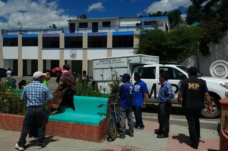 Municipalidad de San Miguel Siguilá, la cual fue ocupada por vecinos hace unos meses. (Foto Prensa Libre: Hemeroteca PL).